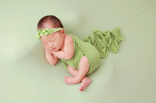 肇庆宝宝便秘拉血怎么办